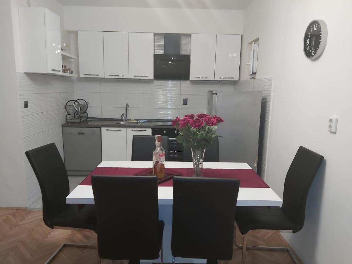 Apartment Ema Split Zewnętrze zdjęcie