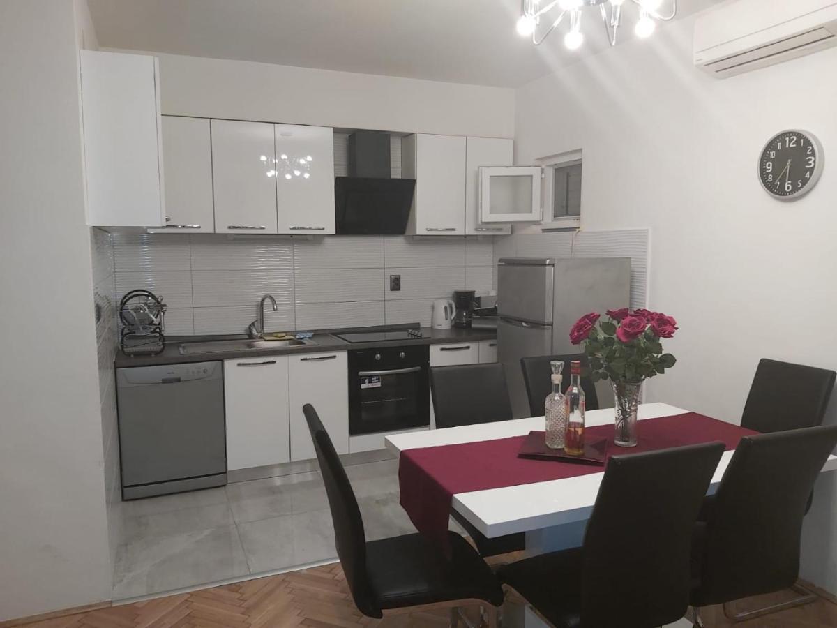 Apartment Ema Split Zewnętrze zdjęcie