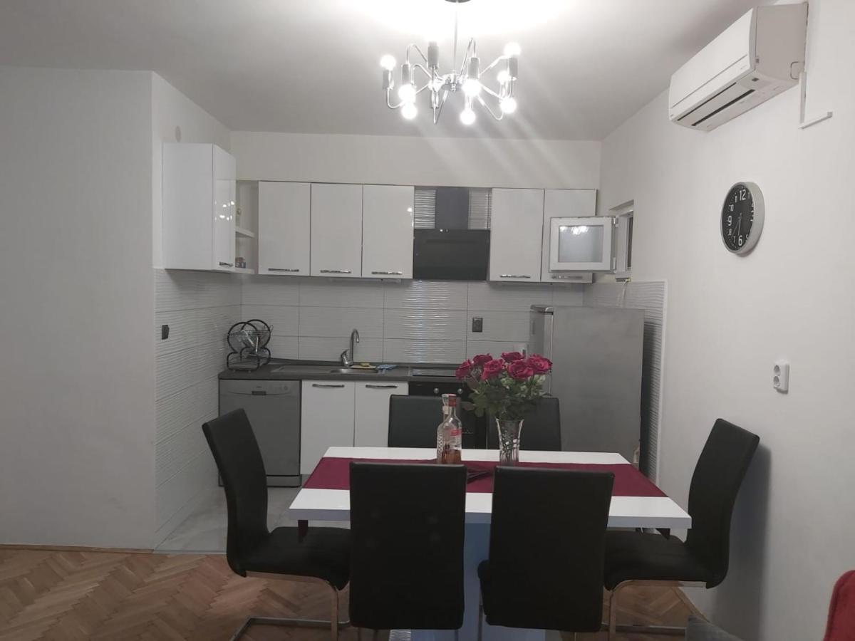 Apartment Ema Split Zewnętrze zdjęcie